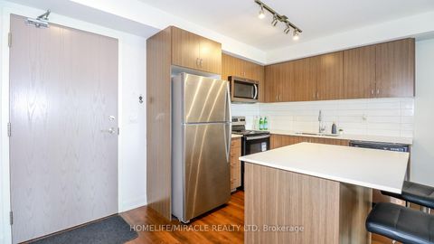 Photo 16 at 501 - 58 Lakeside Terrace, Little Lake, Barrie