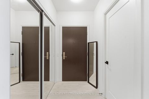 Photo 3 at 1706 - 9000 Jane Street, Vellore Village, Vaughan