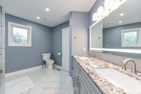 Photo 19 at 105 Panorama Crescent, Elder Mills, Vaughan