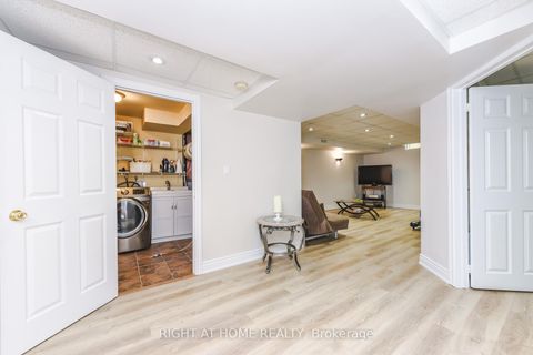 Photo 21 at 105 Panorama Crescent, Elder Mills, Vaughan