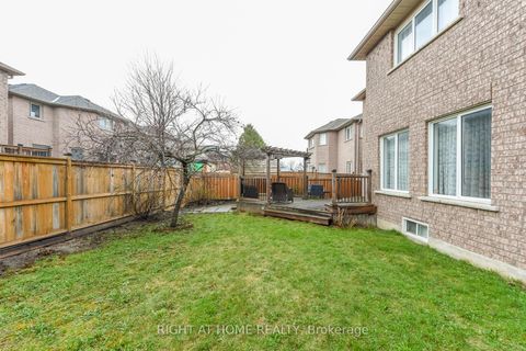 Photo 30 at 105 Panorama Crescent, Elder Mills, Vaughan