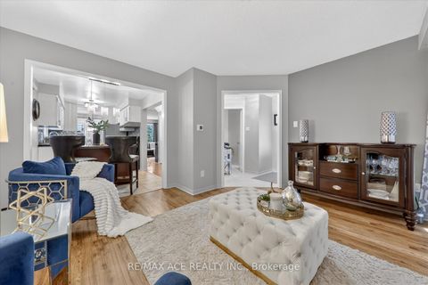 Photo 8 at 1 Aldcroft Crescent, Bowmanville, Clarington