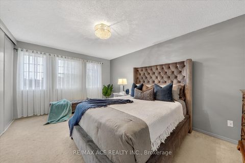 Photo 23 at 1 Aldcroft Crescent, Bowmanville, Clarington