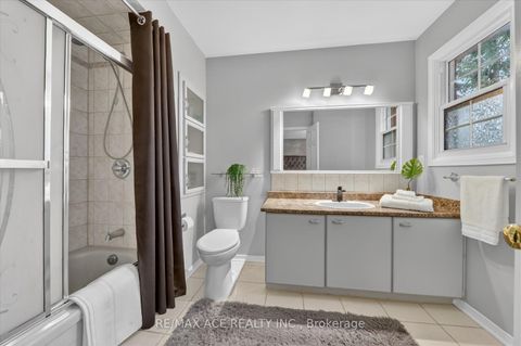 Photo 27 at 1 Aldcroft Crescent, Bowmanville, Clarington