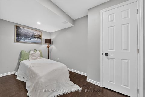 Photo 38 at 1 Aldcroft Crescent, Bowmanville, Clarington