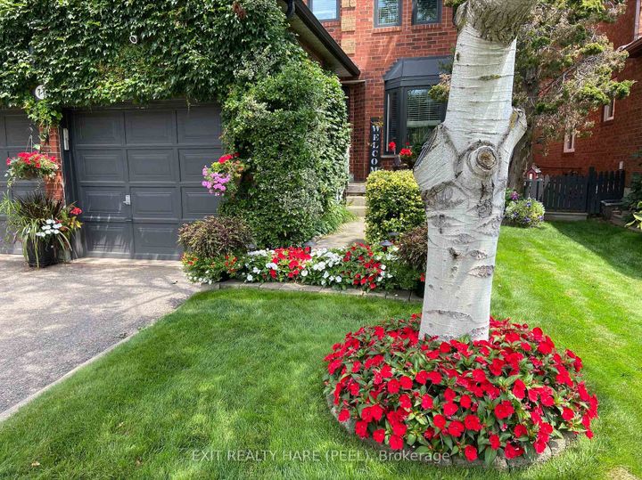 Photo 1 at 77 Lord Simcoe Drive, Westgate, Brampton