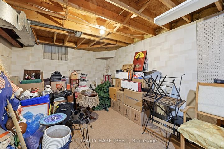 Photo 17 at 77 Lord Simcoe Drive, Westgate, Brampton