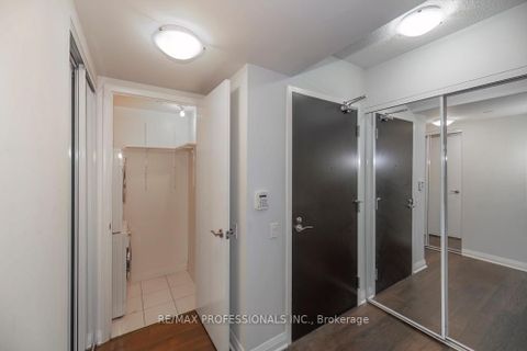 Photo 18 at 1301 - 5 Valhalla Inn Road, City Centre West, Toronto