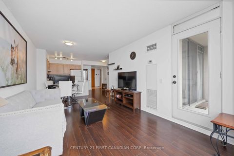 Photo 11 at 1112 - 9 Northern Hts Drive, Langstaff, Richmond Hill