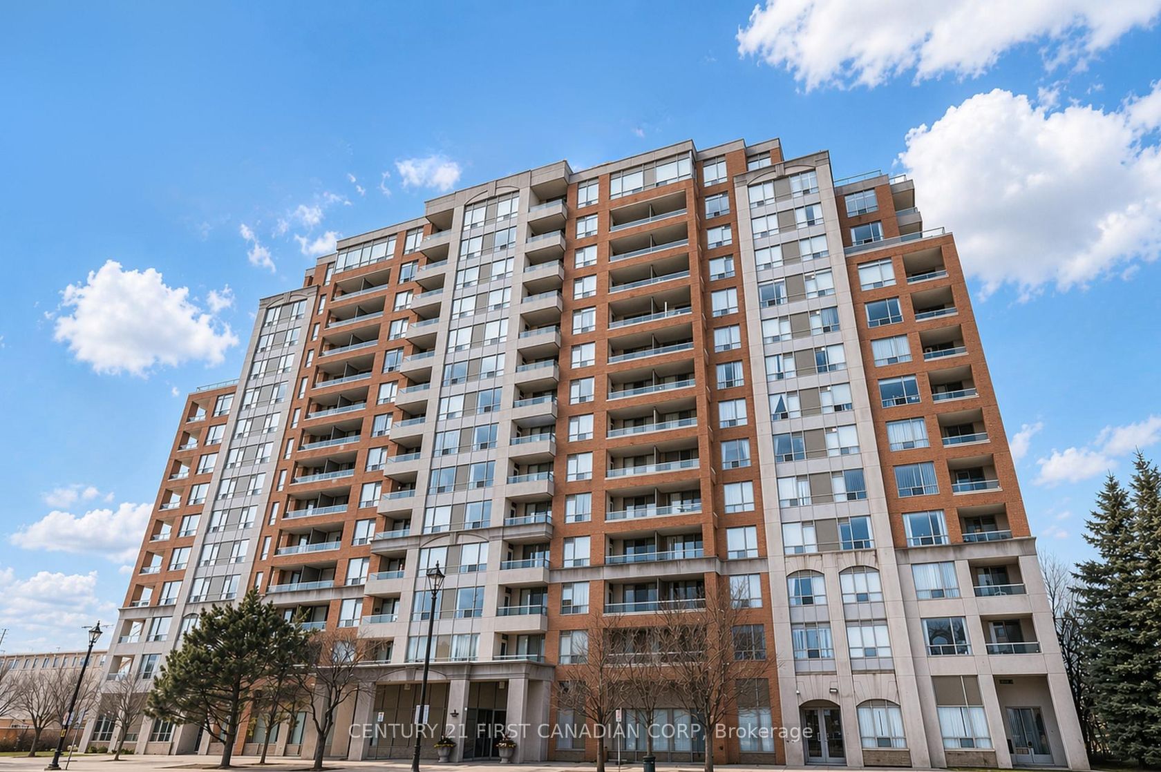 1112 - 9 Northern Hts Drive, Langstaff, Richmond Hill photo number 2