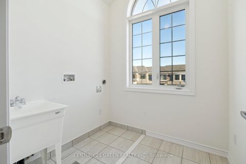 Photo 18 at 41 Durham Avenue, Rural Barrie Southeast, Barrie