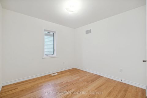 Photo 24 at 41 Durham Avenue, Rural Barrie Southeast, Barrie