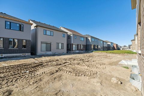 Photo 39 at 41 Durham Avenue, Rural Barrie Southeast, Barrie