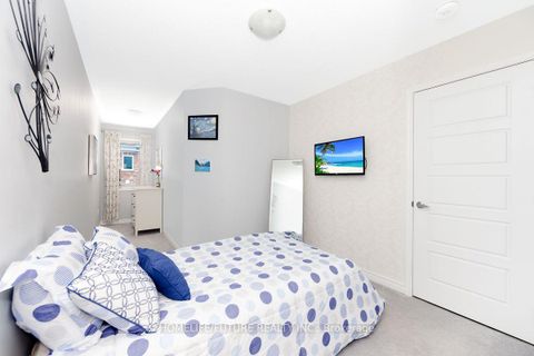 Photo 12 at 78 Jolly Way, Dorset Park, Toronto