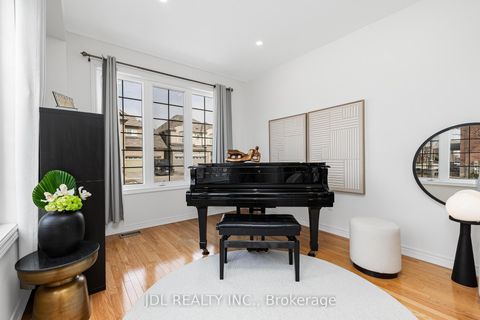 Photo 1 at 3 Mansard Drive, Jefferson, Richmond Hill