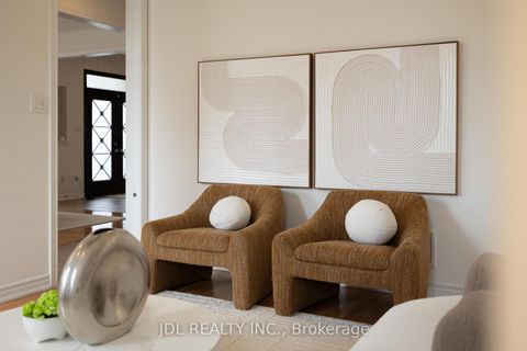 Photo 37 at 3 Mansard Drive, Jefferson, Richmond Hill