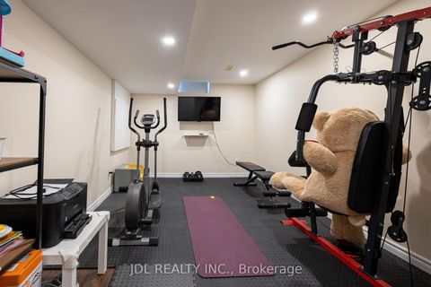 Photo 40 at 3 Mansard Drive, Jefferson, Richmond Hill