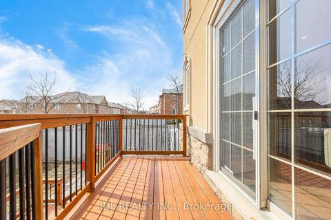 Photo 46 at 3 Mansard Drive, Jefferson, Richmond Hill