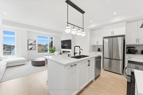 Photo 14 at 32 Holyrood Crescent, Kleinburg, Vaughan