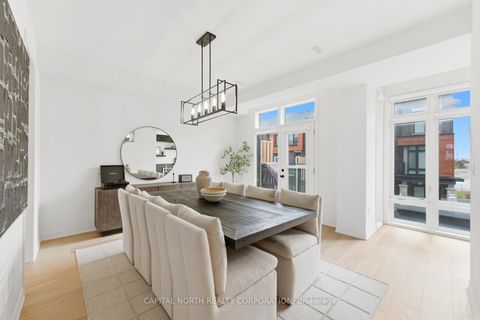 Photo 21 at 32 Holyrood Crescent, Kleinburg, Vaughan