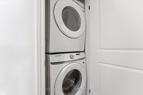 Photo 38 at 32 Holyrood Crescent, Kleinburg, Vaughan