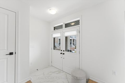 Photo 41 at 32 Holyrood Crescent, Kleinburg, Vaughan