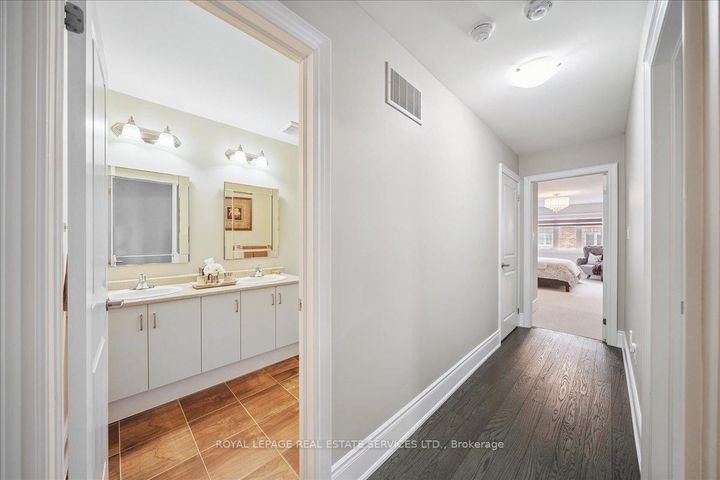 Photo 28 at 63 Edinburgh Drive, Bram West, Brampton