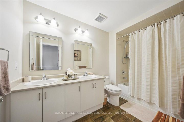 Photo 29 at 63 Edinburgh Drive, Bram West, Brampton