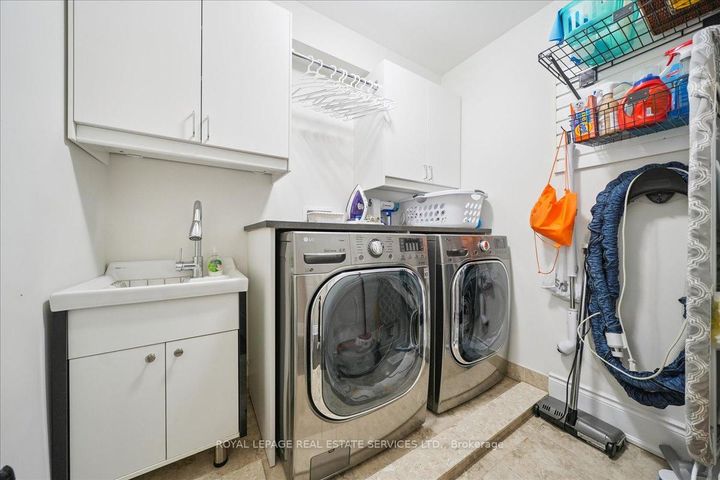 Photo 33 at 63 Edinburgh Drive, Bram West, Brampton