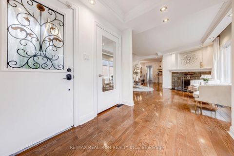 Photo 5 at 188 Maplehurst Avenue, Willowdale East, Toronto
