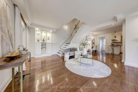 Photo 11 at 188 Maplehurst Avenue, Willowdale East, Toronto