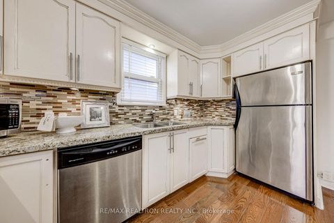 Photo 21 at 188 Maplehurst Avenue, Willowdale East, Toronto