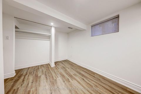 Photo 36 at 188 Maplehurst Avenue, Willowdale East, Toronto