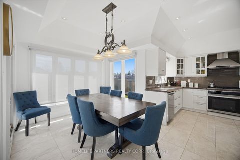 Photo 15 at 27 Marconi Avenue, East Woodbridge, Vaughan