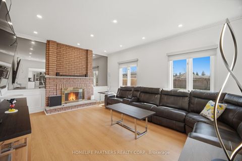 Photo 21 at 27 Marconi Avenue, East Woodbridge, Vaughan