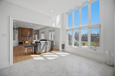 Photo 24 at 27 Marconi Avenue, East Woodbridge, Vaughan