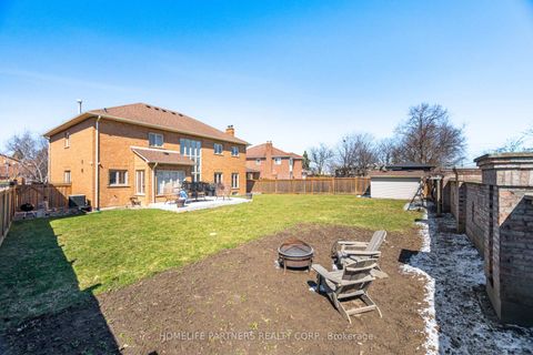 Photo 45 at 27 Marconi Avenue, East Woodbridge, Vaughan