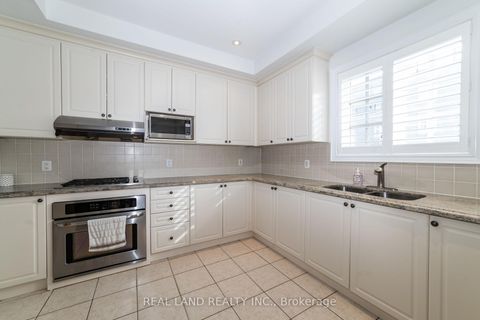 Photo 11 at 41 Lord Durham Road, Unionville, Markham