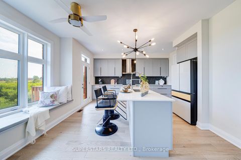 Photo 10 at 33 John Dallimore Drive, Keswick South, Georgina