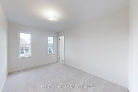 Photo 22 at 40 Ainslie Hill Crescent, Sutton & Jackson's Point, Georgina