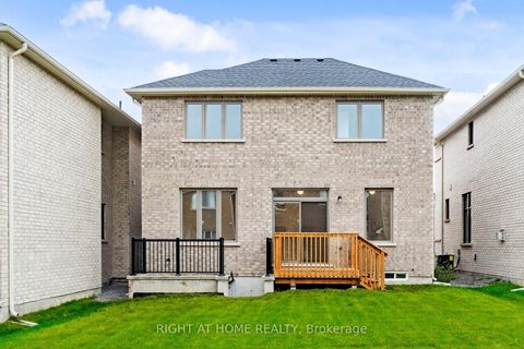 Photo 33 at 40 Ainslie Hill Crescent, Sutton & Jackson's Point, Georgina