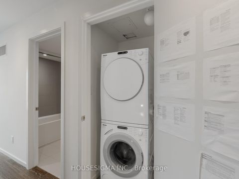 Photo 27 at 15 - 850 Richmond Street W, Niagara, Toronto