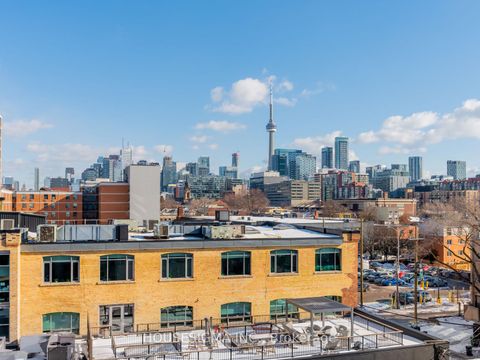 Photo 30 at 15 - 850 Richmond Street W, Niagara, Toronto