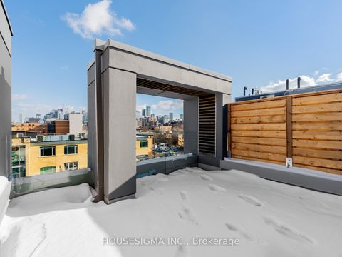 Photo 31 at 15 - 850 Richmond Street W, Niagara, Toronto