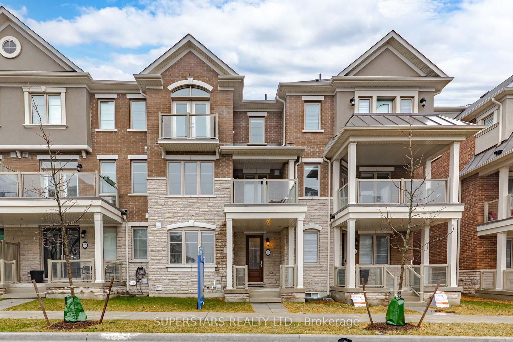 27 Bruce Boyd Drive, Cornell, Markham 