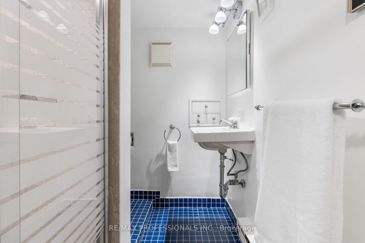 Photo 42 at 85 Sherwood Avenue, Mount Pleasant East, Toronto