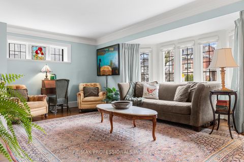 Photo 6 at 85 Sherwood Avenue, Mount Pleasant East, Toronto