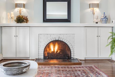 Photo 8 at 85 Sherwood Avenue, Mount Pleasant East, Toronto