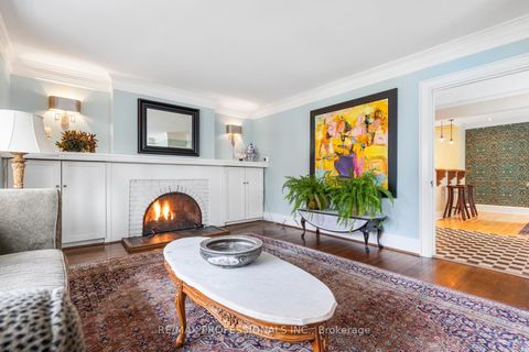 Photo 10 at 85 Sherwood Avenue, Mount Pleasant East, Toronto