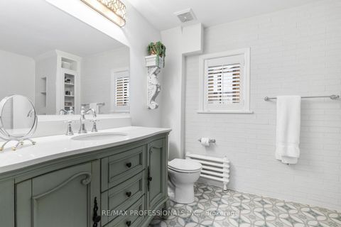 Photo 32 at 85 Sherwood Avenue, Mount Pleasant East, Toronto